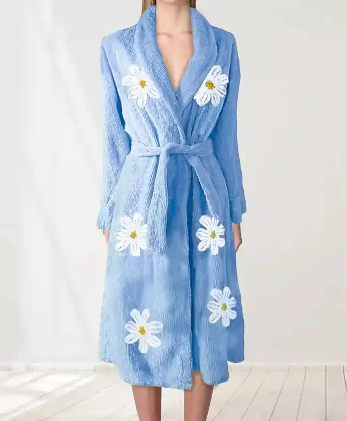 Falling Daisies Chenille Bathrobe